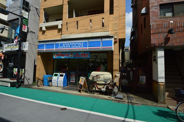 コンビニ　ローソン（コンビニ）まで1253m
