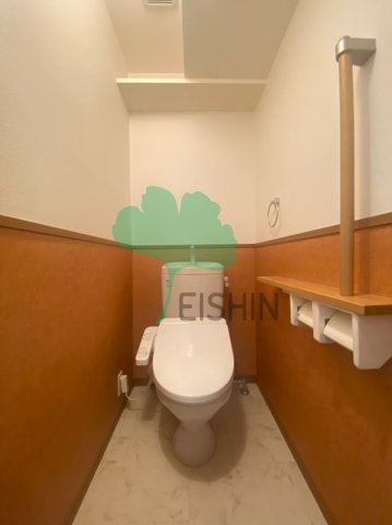 トイレ　清潔感のあるトイレです。