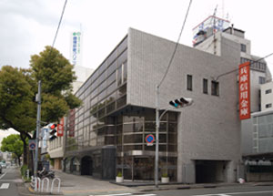 銀行　兵庫信用金庫 神戸駅前支店（銀行）まで241m