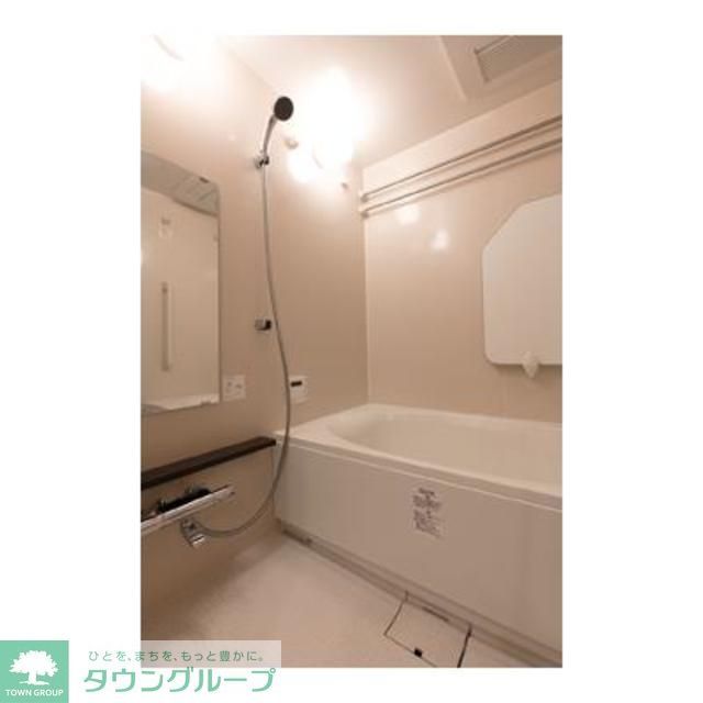バス・シャワールーム　※写真は同タイプ住戸です。