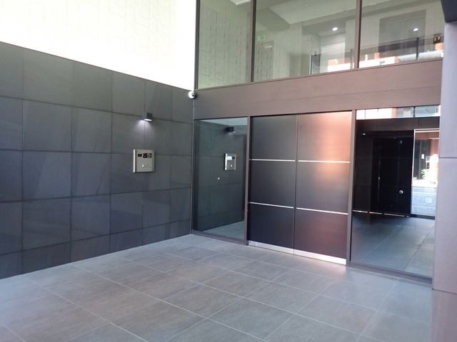 エントランス　★お問い合わせはタウンハウジングまで★