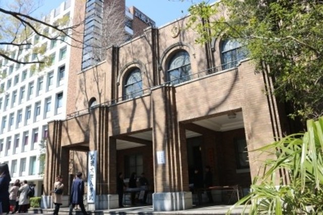 大学・短大　私立武蔵大学（大学・短大）まで986m