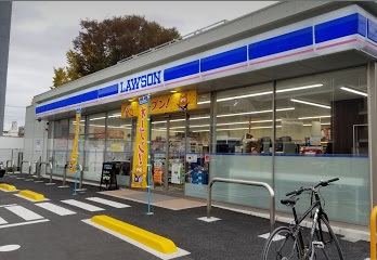 コンビニ　ローソン白幡4丁目店（コンビニ）まで1021m