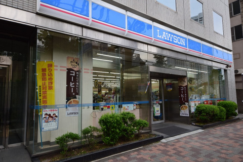 コンビニ　ローソン 本郷白山通（コンビニ）まで150m
