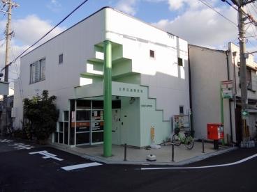 郵便局　生野田島郵便局（郵便局）まで364m