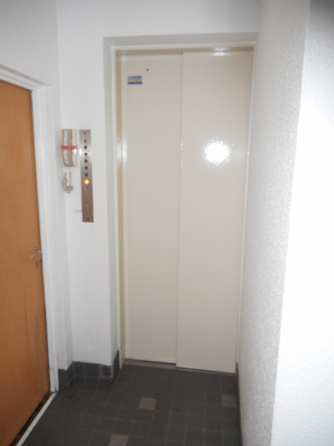 サンビルダー板宿の外観写真
