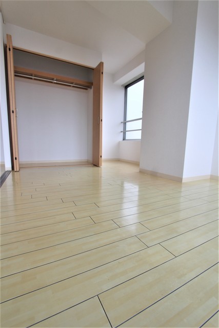 サンビルダー板宿の内装写真