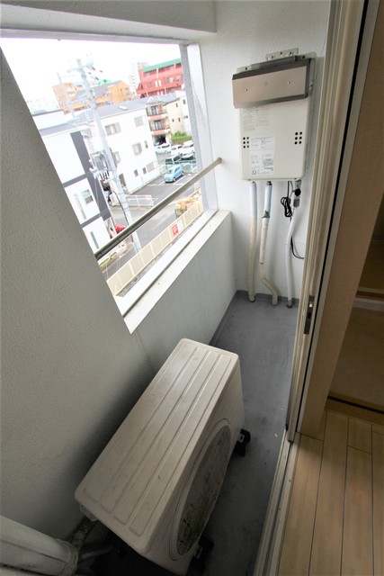 サンビルダー板宿の内装写真