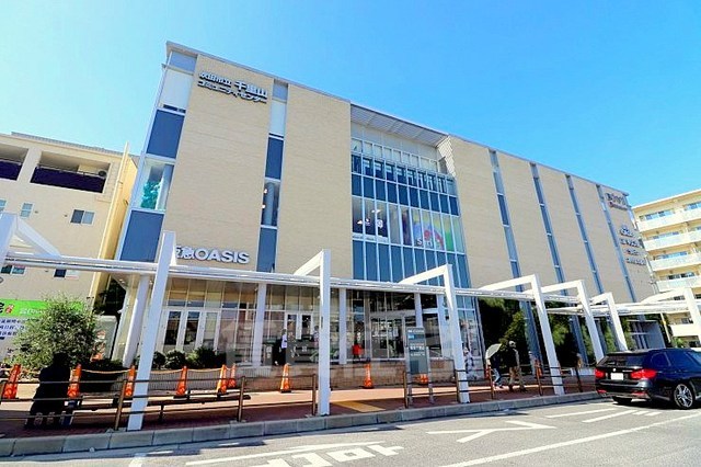スーパー　阪急オアシス　千里山店（スーパー）まで806m