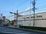 ドラックストア　Ｖ・ｄｒｕｇ中部薬品長久手店（ドラッグストア）まで419m
