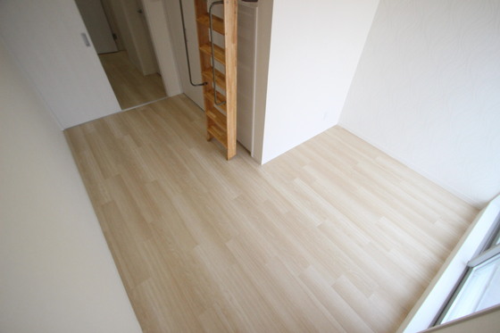 居室・リビング　※別部屋の写真です