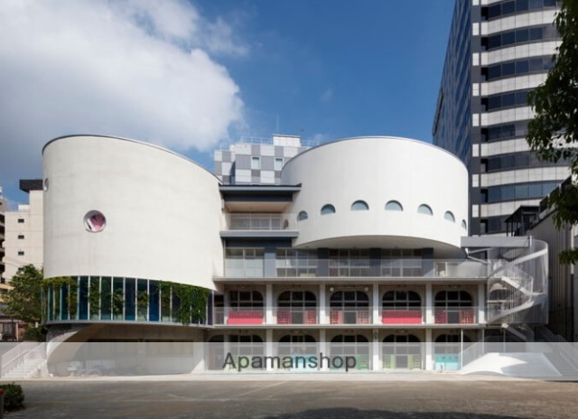 幼稚園・保育園　両国幼稚園（幼稚園・保育園）まで1957m