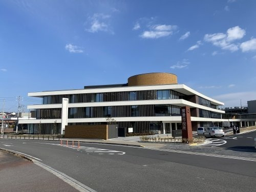役所　常滑市役所（役所）まで513m
