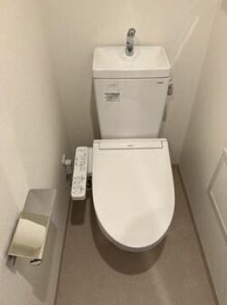 トイレ　※別部屋参考写真
