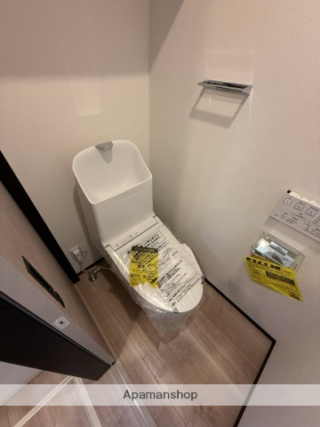 京急本線 杉田駅 徒歩12分 2階建 築1年のトイレ写真