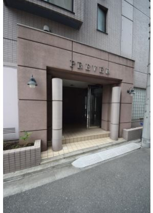 PREVERの外観写真