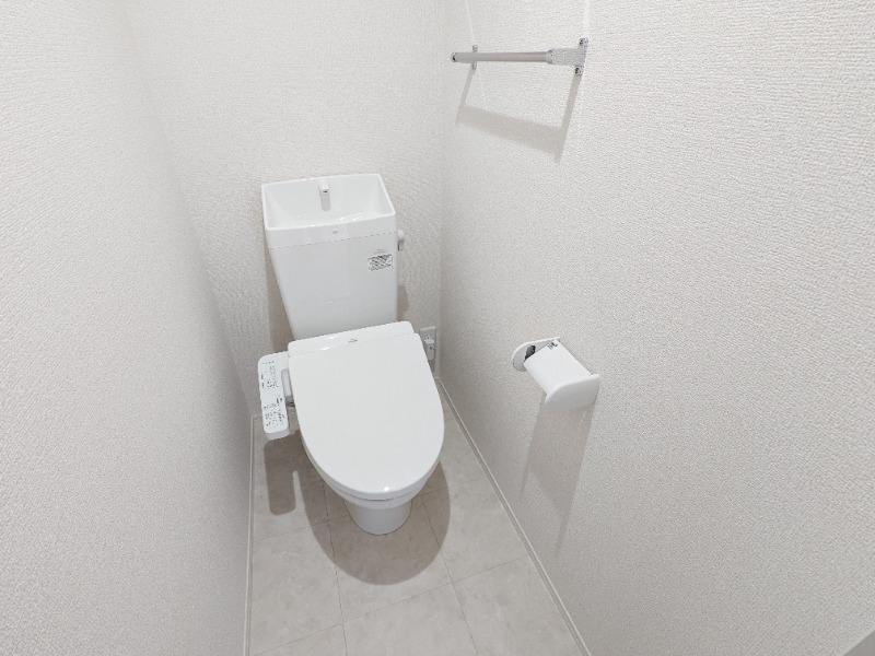 トイレ　図面と現状に相違がある場合には現状を優先