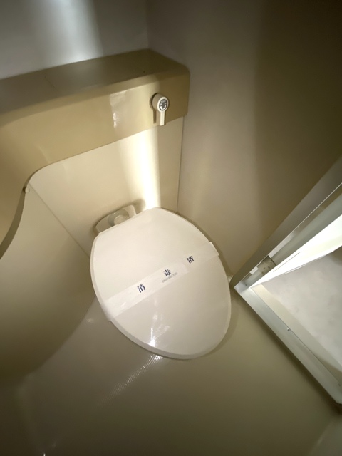 東京メトロ東西線 南行徳駅 徒歩9分 7階建 築39年のトイレ写真
