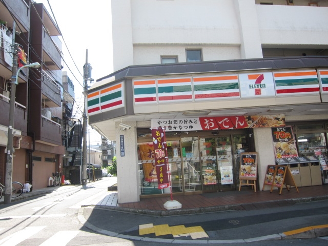 コンビニ　セブンイレブン上板橋3丁目店（コンビニ）まで729m