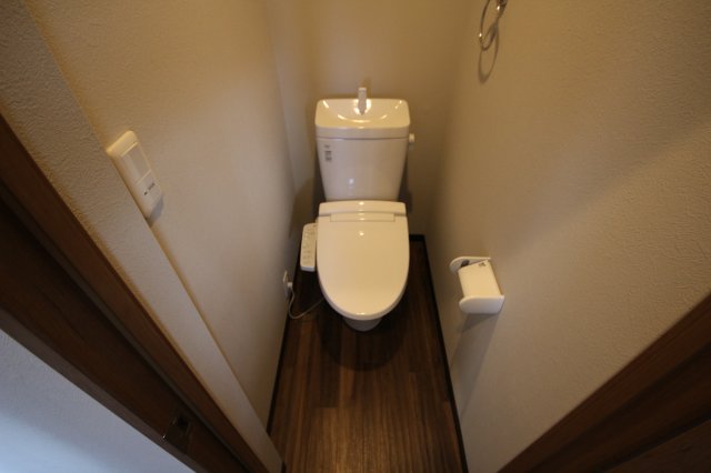メゾン美和のトイレ写真
