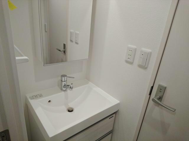 洗面設備　※別部屋写真