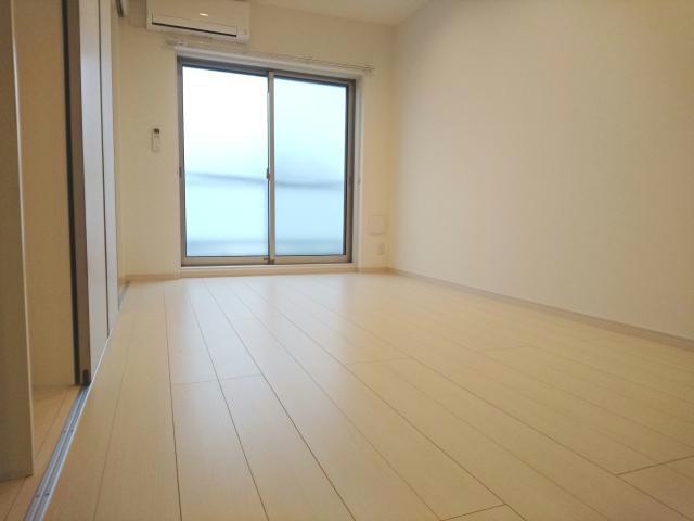 居室・リビング　※別部屋写真
