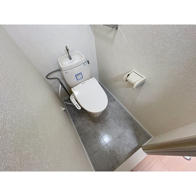 セフィーラ栗田のトイレ写真