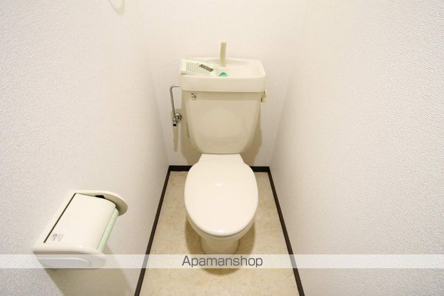 阪急宝塚線 服部天神駅 徒歩14分 3階建 築28年のトイレ写真