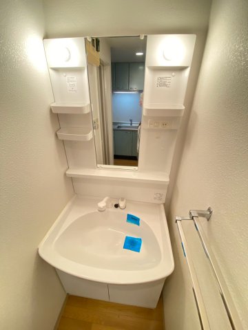 ＪＲ総武線 新検見川駅 徒歩10分 3階建 築23年の内装写真