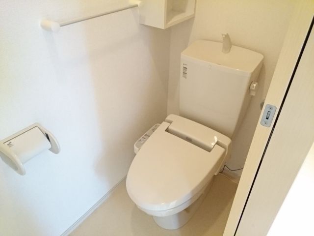 ヴィラノール加島IIのトイレ写真