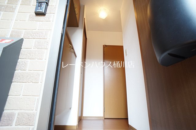 氷川house2番館の玄関写真