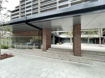 Brillia City 西早稲田の外観写真
