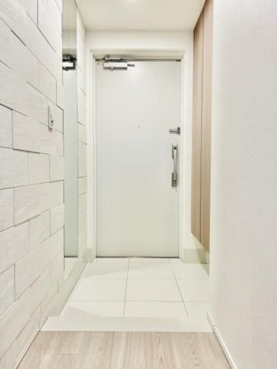 Brillia City 西早稲田の玄関写真