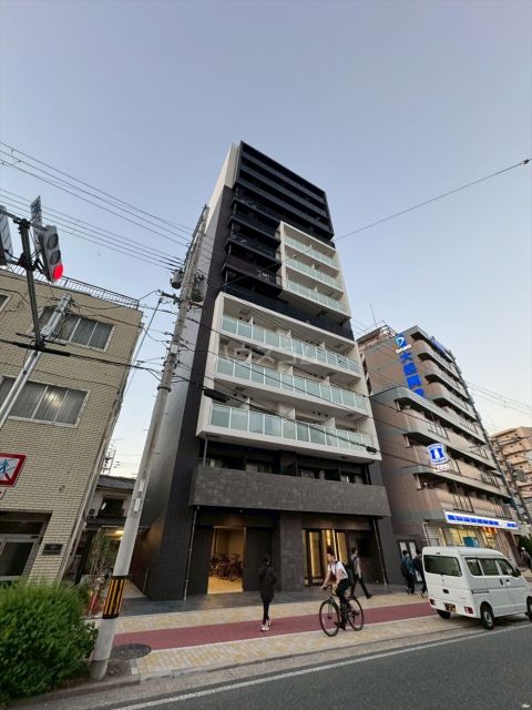 プレサンスNEO上新庄PRIMECRUISの外観写真