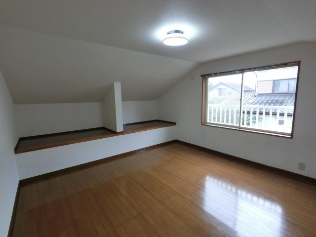 その他部屋・スペース　2階洋室