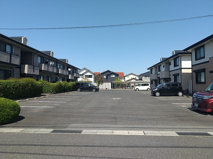 駐車場　駐車場