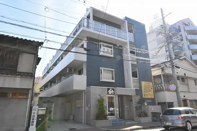 建物外観　敷地内に駐輪場あります！