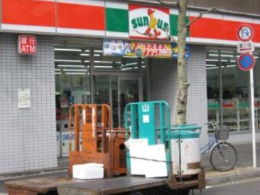 コンビニ　サンクス築地市場前店（コンビニ）まで87m