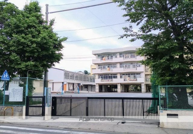 小学校　横浜市立駒林小学校（小学校）まで648m