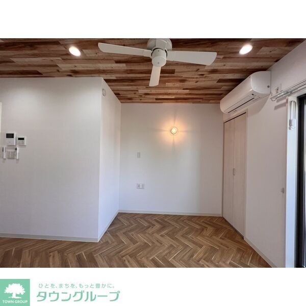 Calm庄内通の内装写真
