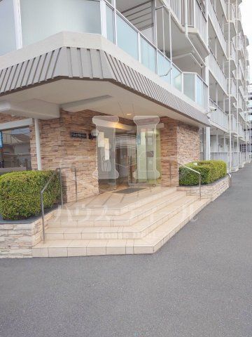 埼玉高速鉄道 川口元郷駅 徒歩5分 6階建 築47年の外観写真