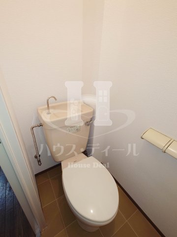 埼玉高速鉄道 川口元郷駅 徒歩5分 6階建 築47年のトイレ写真