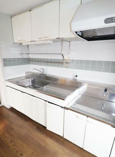 ＪＲ宇都宮線 東鷲宮駅 徒歩19分 11階建 築35年のキッチン写真