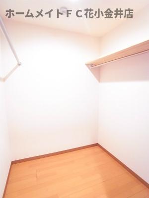 収納　ウォークインクローゼット