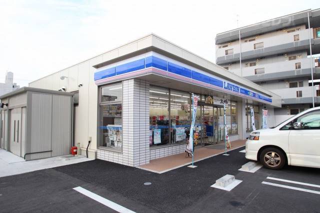 コンビニ　（コンビニ）まで50m