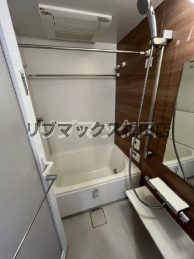 バス・シャワールーム　同施工会社の同仕様写真です。