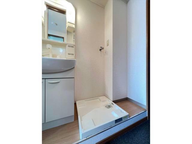 洗面設備　同型写真