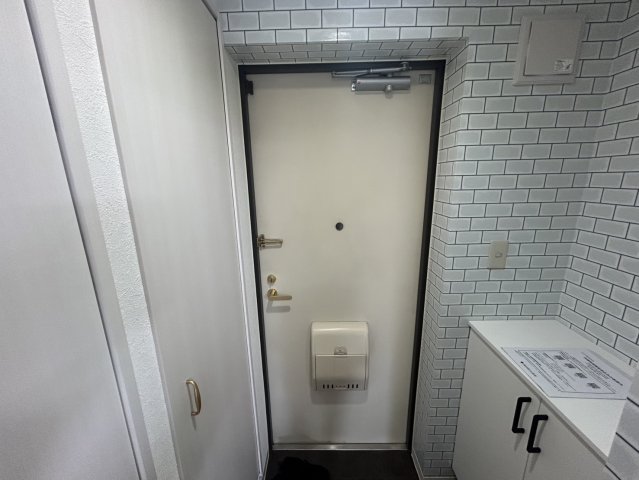 玄関　別部屋参照