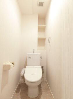 トイレ　・イメージ写真