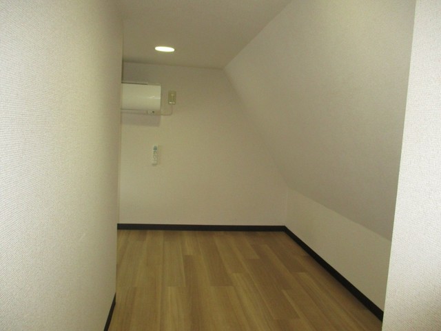 その他部屋・スペース　ロフト（広々７．４帖）